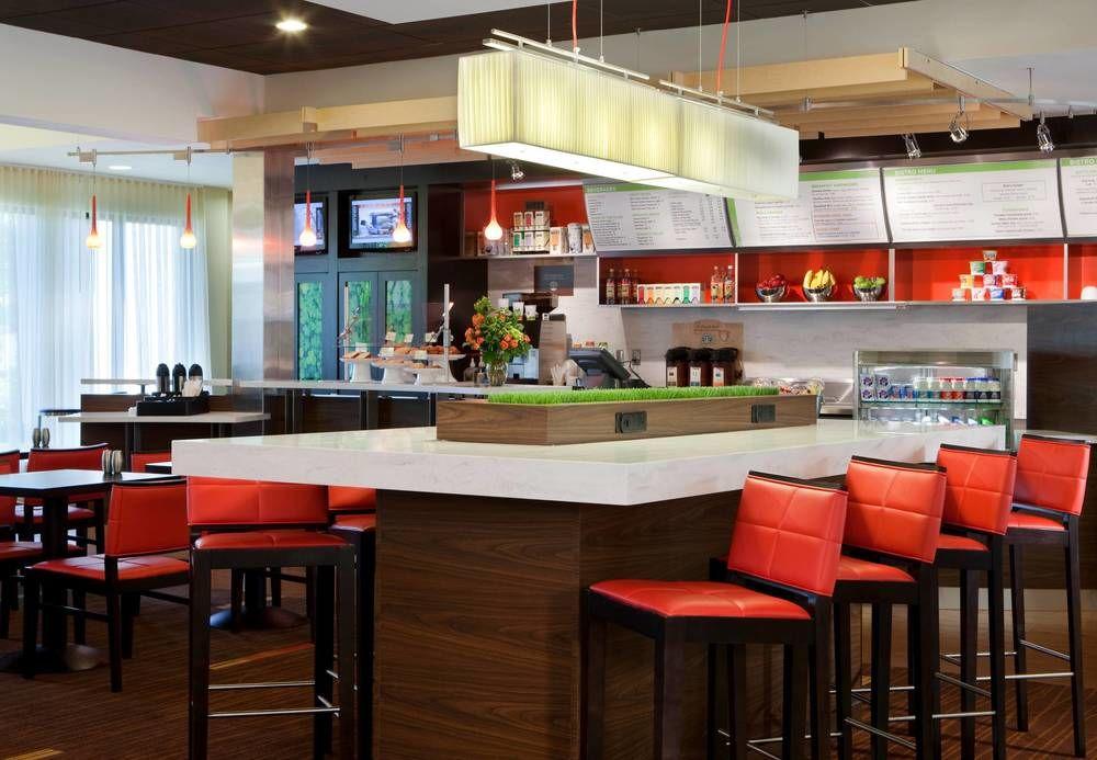 Courtyard By Marriott Baton Rouge Acadian Centre/Lsu Area Hotel Exterior photo